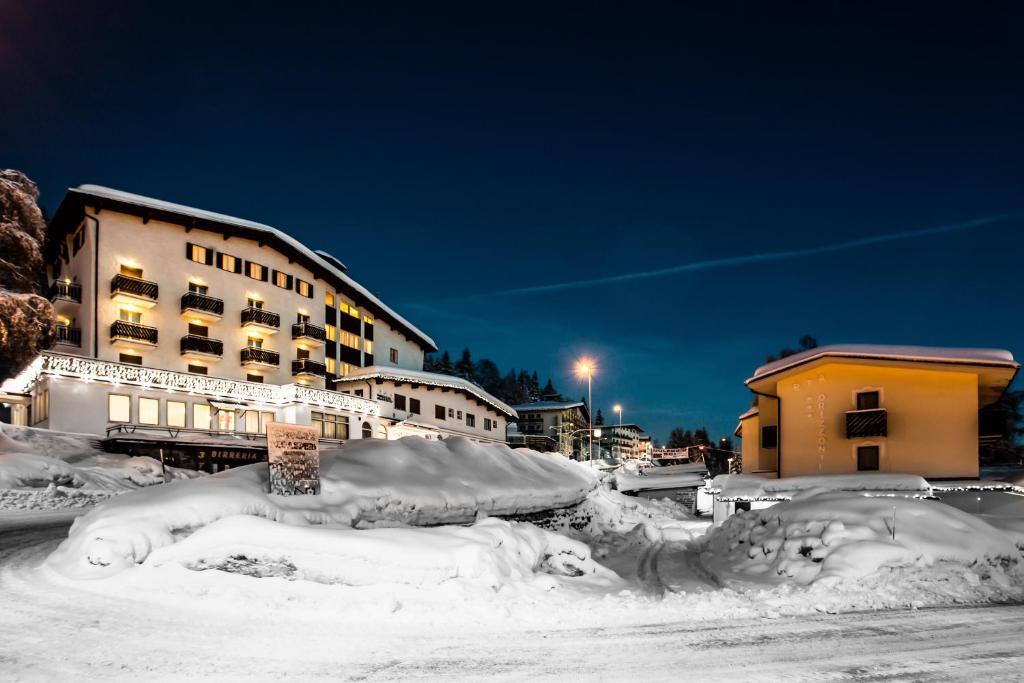 Hotel Zodiaco & Spa Vaneze Exterior photo